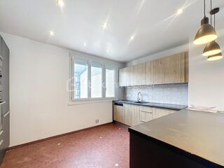 Appartement à vendre 4 pièces 121 m²