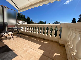  Appartement  vendre 2 pices 58 m