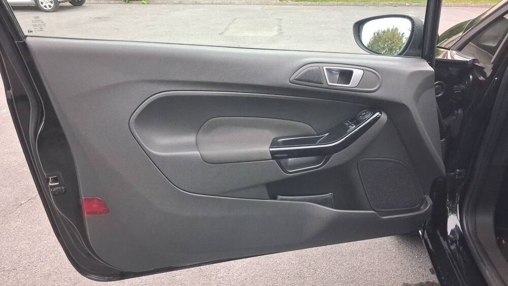 Fiesta V 1.0 EcoBoost 100 Titanium 2015 occasion 59390 Lys Lez Lannoy