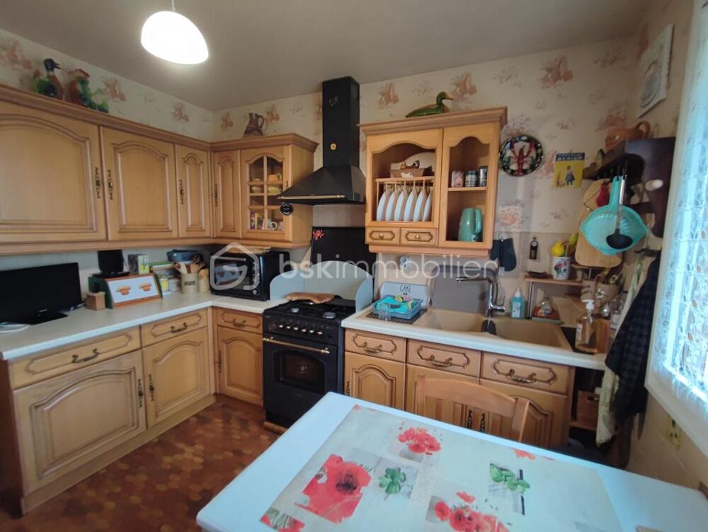 Vente Maison Superbe pavillon de 105 m² sur sous-sol avec jardin autour de la maison Saint clement