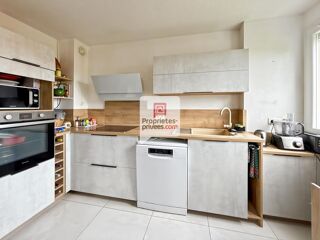  Appartement  vendre 4 pices 74 m