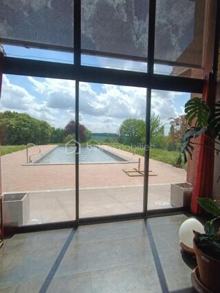  Maison � vendre 10 pi�ces 305 m�
