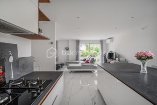  Villa � vendre 5 pi�ces 223 m�