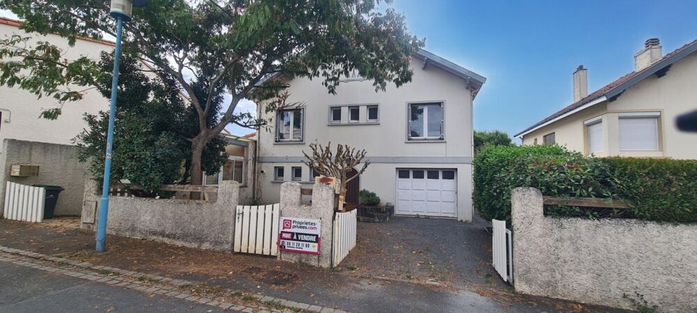 Vente Maison Maison Gorges Centre 8 P . 4 Chs . 174.34 M² . T 575 M² . Garage . Cave . Balcon Gorges
