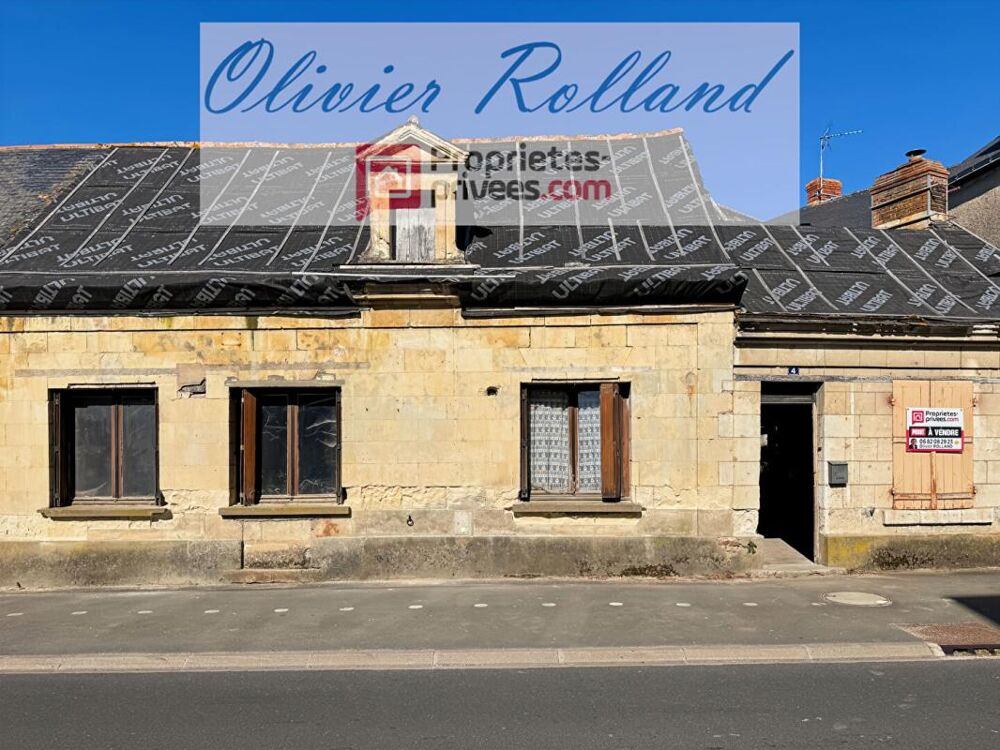 49160 - Longué-Jumelles Maison de bourg à rénover intégralement