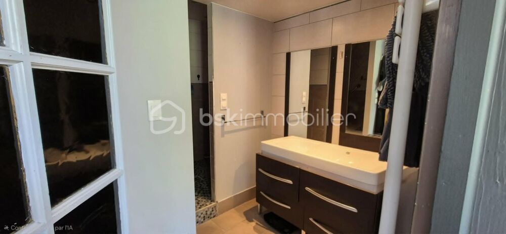 Vente Maison Longère de 125m² à rénover avec atelier, garage et dépendance de 80m² sur un terrain de 1455m² Morval