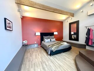  Maison  vendre 9 pices 355 m