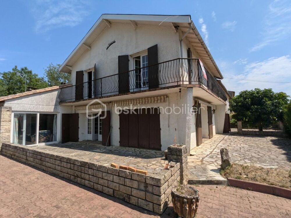 2 Maisons proche St Emilion de 150 m2 et 100m2 170000€ St Pey D'armens
