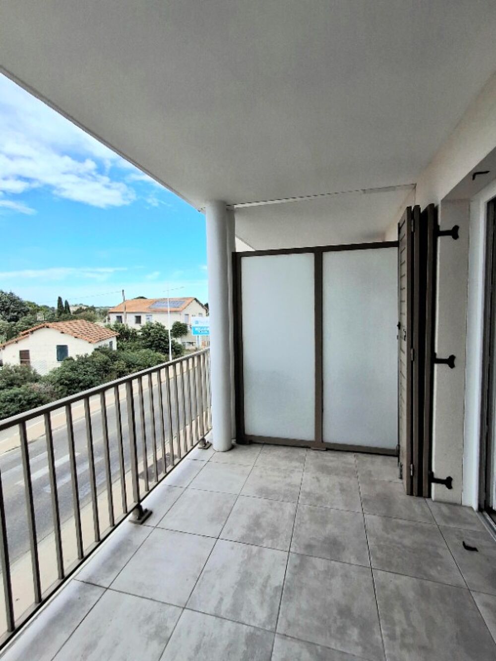 Location Appartement T3 avec balcon et parking à ARLES Arles