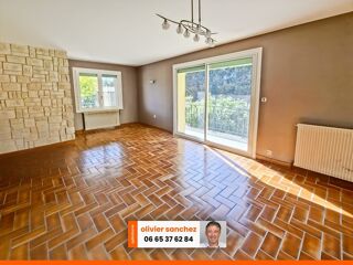  Maison  vendre 8 pices 142 m