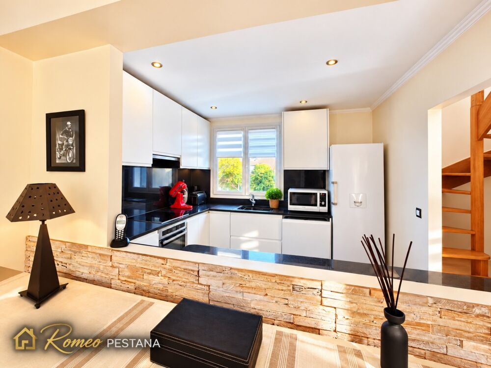 Vente Maison Maison 4 chambres avec jardin clos et double garage – Quartier des Sables Fontenay le fleury