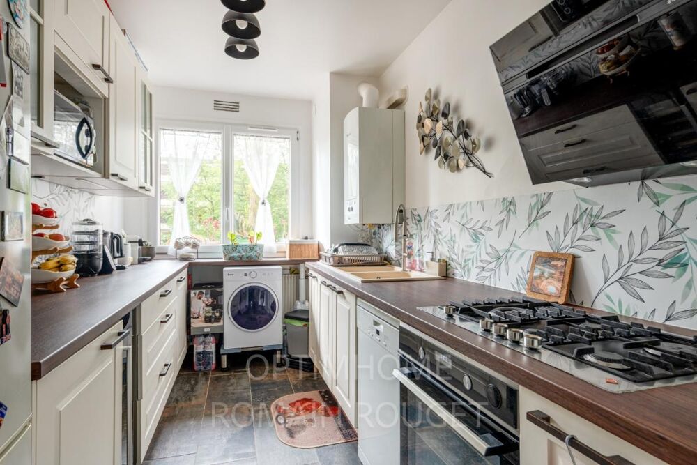 Vente Appartement LE VESINET - 2 Pièces avec Balcon et Ascenseur Le vesinet
