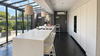  Villa à vendre 6 pièces 225 m²