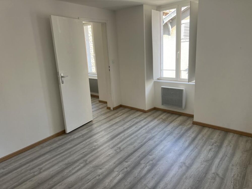 Location Appartement A LOUER TYPE 2 DANS IMMEUBLE RENOVE CENTRE VILLE Villefranche de rouergue
