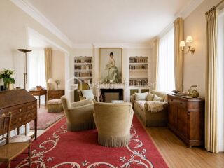  Maison à vendre 11 pièces 192 m²