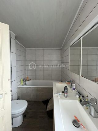  Maison  vendre 7 pices 206 m