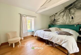  Maison à vendre 11 pièces 266 m²
