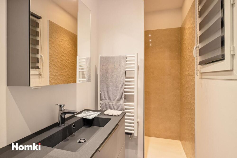 � vendre  Villa Le Cannet-des-Maures (83340)