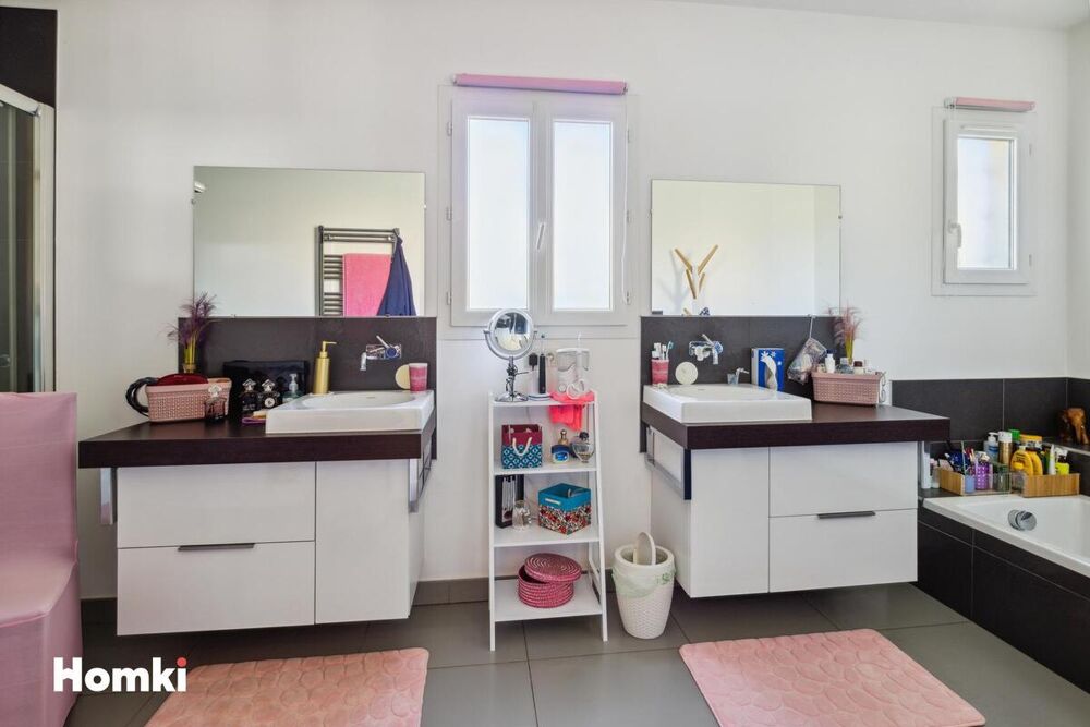 � vendre  Villa Le Cannet-des-Maures (83340)