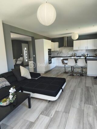  Maison à vendre 7 pièces 137 m²