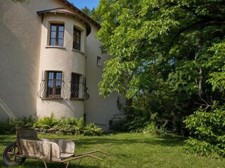  Propriété/château à vendre 6 pièces 143 m²