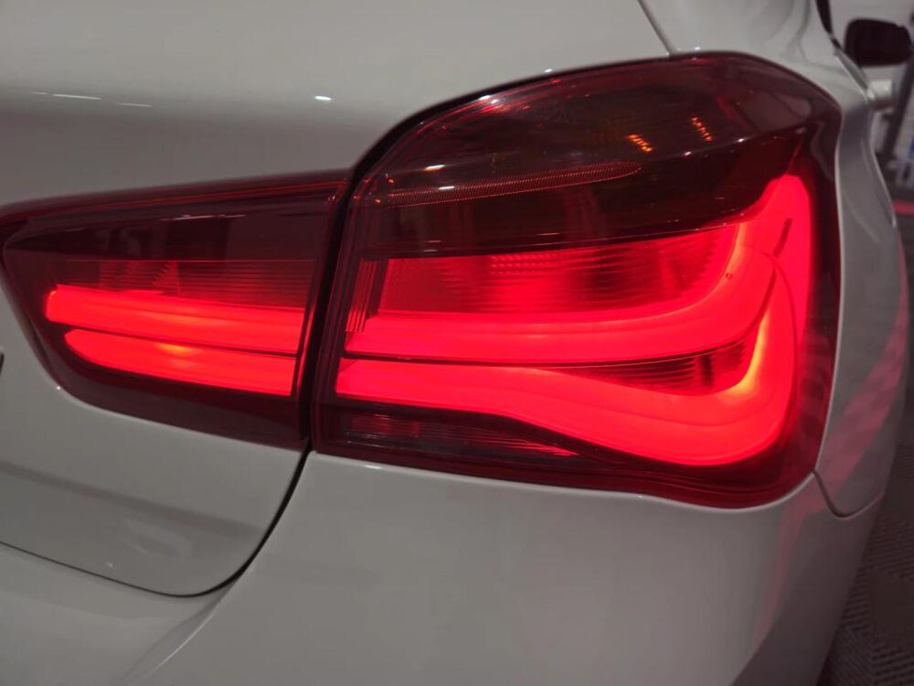 S&eacute;rie 1 118d xDrive 150 ch Sport 2018 occasion 34130 Valergues