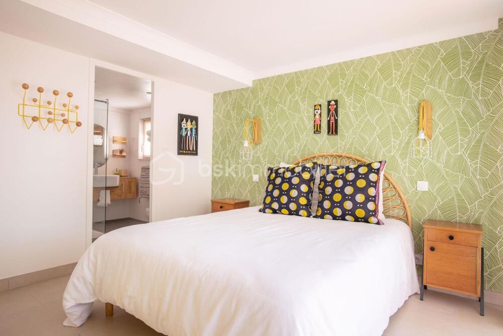� vendre  Propri�t�/ch�teau Castillon-du-Gard (30210)