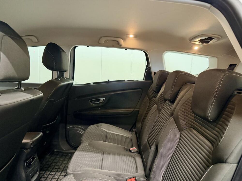 Grand scenic IV 1.3tce 140ch Boite Auto *7 Places 2020 occasion 59700 Marcq-en-Barœul