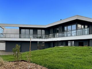  Villa � vendre 7 pi�ces 190 m�