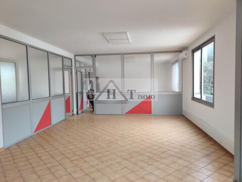 A LOUER BUREAU DE 175M&sup2; A GRASSE  ZONE DE LA MARIGARDE 1350 06130 Grasse