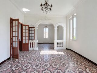  Maison à louer 5 pièces 142 m²