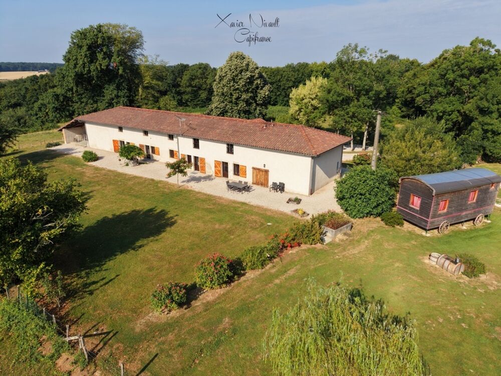 Vente Maison Maison à vendre 11 pièces proche de LOUHANS (71) Louhans