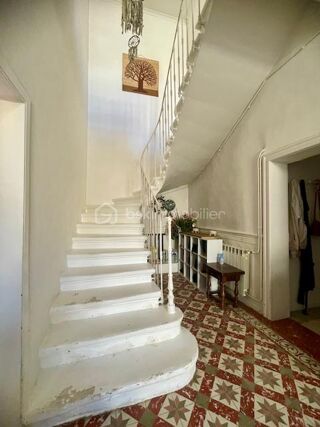  Propri�t�/ch�teau � vendre 7 pi�ces 210 m�