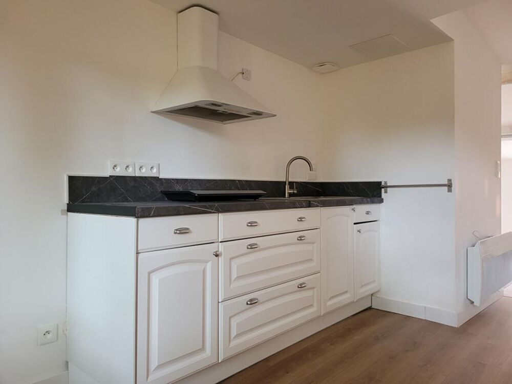 Vente Maison 11400- Castelnaudary- Maison de ville avec terrasse et jardinet Castelnaudary