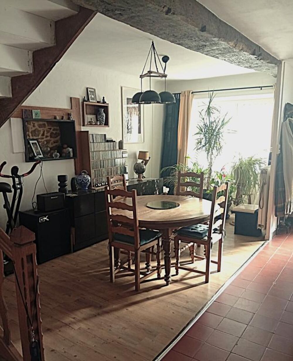 Vente Maison Aubigny-Les Clouzeaux, Maison en pierre dans le bourg 4 chambres avec jardin env. 800 m² Aubigny