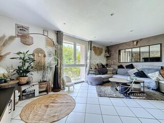  Appartement  vendre 2 pices 56 m