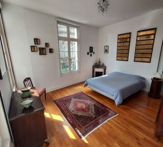  Appartement � vendre 7 pi�ces 207 m�