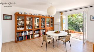 Vente Appartement Au calme absolu - Petite copropriété - Appartement Sanary Sur Mer  3 pièces 82 m2 - Cave Sanary sur mer