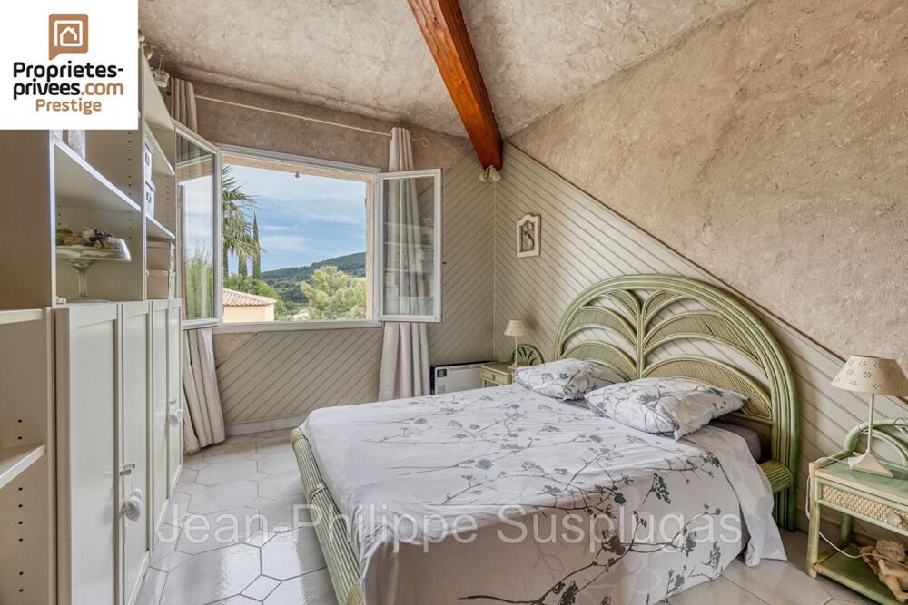 à vendre  Villa La Cadière-d'Azur (83740)
