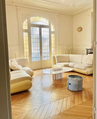  Propri�t�/ch�teau � vendre 9 pi�ces 302 m�