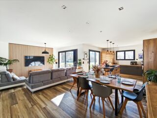 Maison à vendre 6 pièces 163 m²