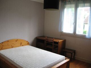  Appartement à louer 3 pièces 57 m²