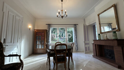   Maison � vendre � Saint-Pol-sur-Ternoise Maison - 6 pi�ce(s) - 227 m�