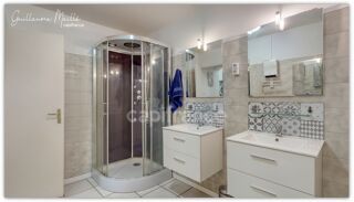  Maison à vendre 5 pièces 377 m²
