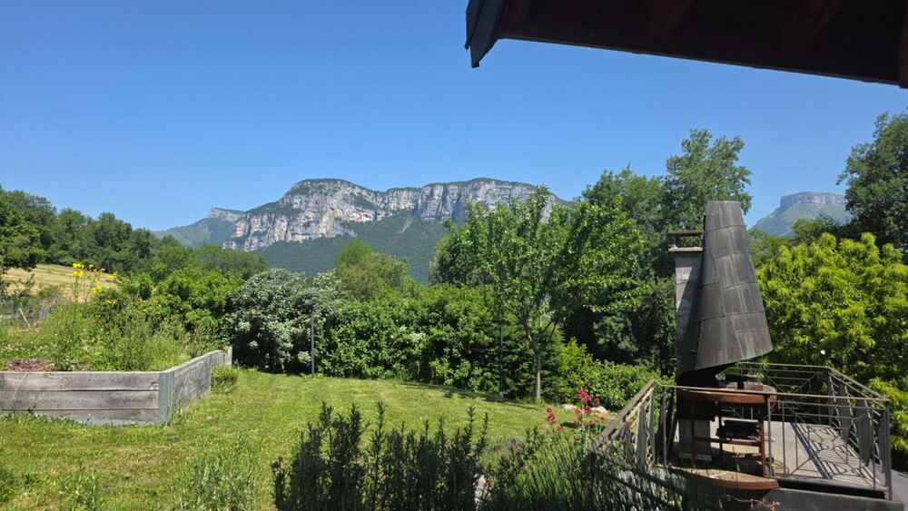 Vente Maison Grande maison familiale à  Curienne, 208 m2  sur parcelle de 1600m² Curienne