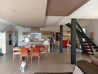  Maison à vendre 6 pièces 224 m²