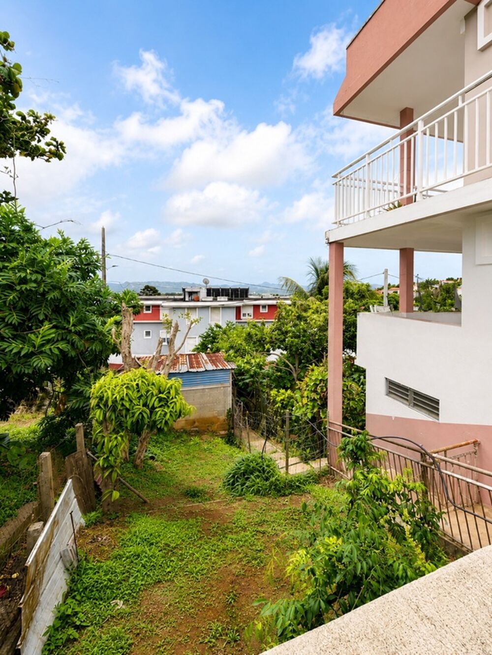 Vente Maison Maison à vendre 8 pièces FORT DE FRANCE (972) Fort de france