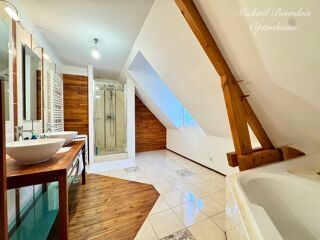  Maison  vendre 8 pices 195 m