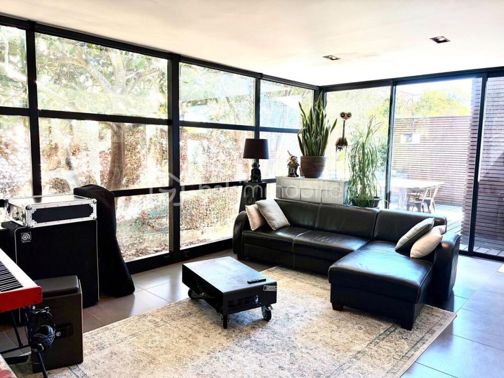 Vente Maison Au calme, maison R+1 T5 de 116 m2 avec jardin et piscine Frontignan