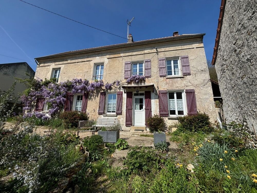 Maison 6 pièces 185 m² · à La Ferte sous Jouarre · 185 m² · 270 000 €